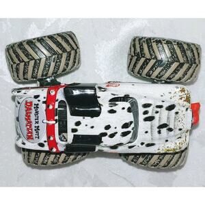 Hot Wheels Monster Jam Monster Mutt Dalmatian Truck Muddy 1:24 Diecast Metal